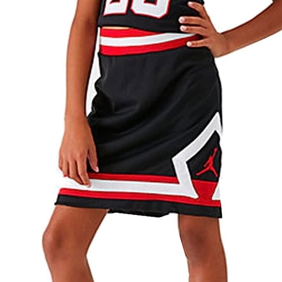 NEW Jordan Big Girl’s Jumpman Diamond Recon Mesh Active Skirt size M Black - Picture 8 of 8